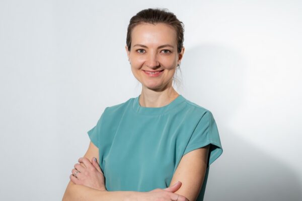 Dr. Oana Vișan